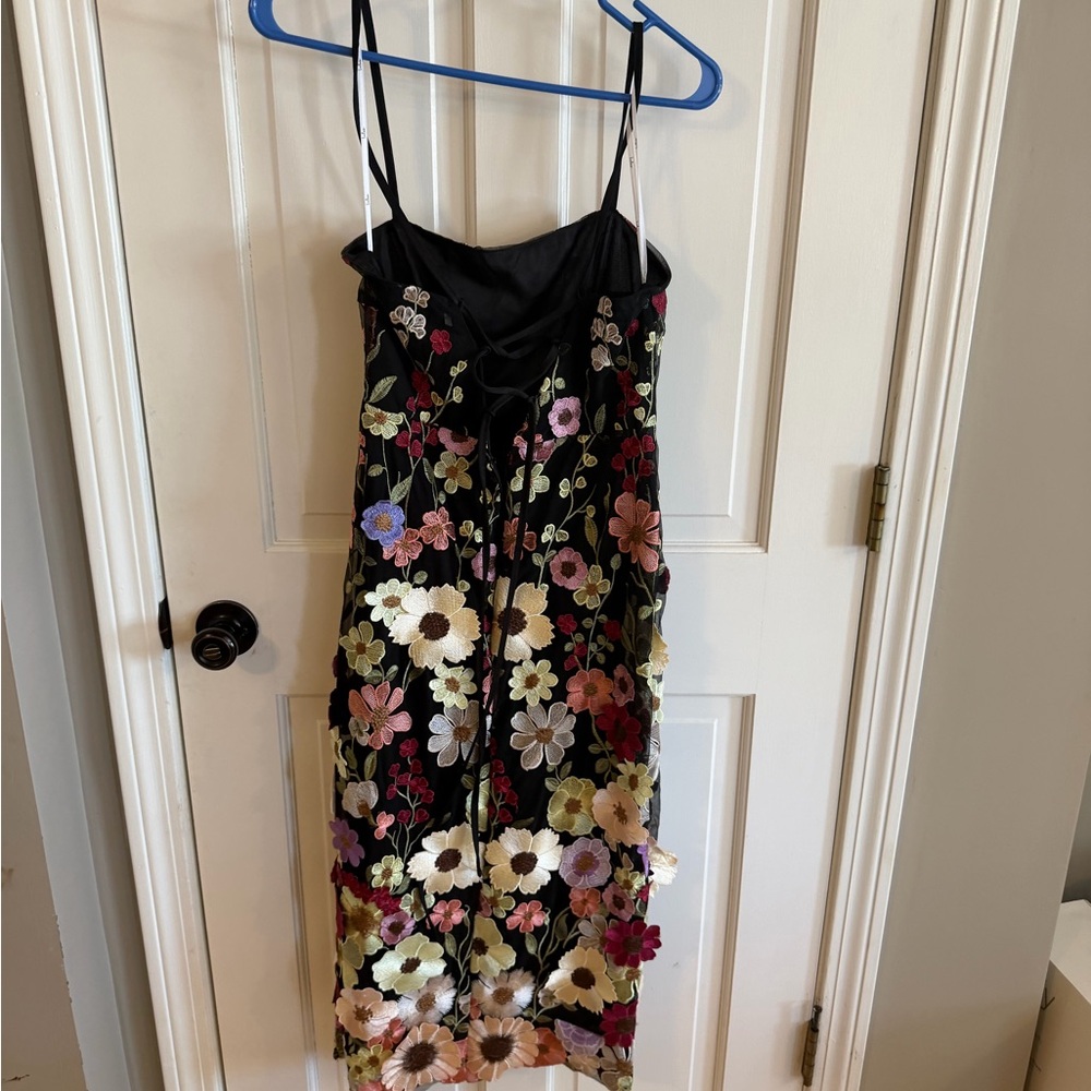 Floral Black Midi Dress - Picture 4 of 4
